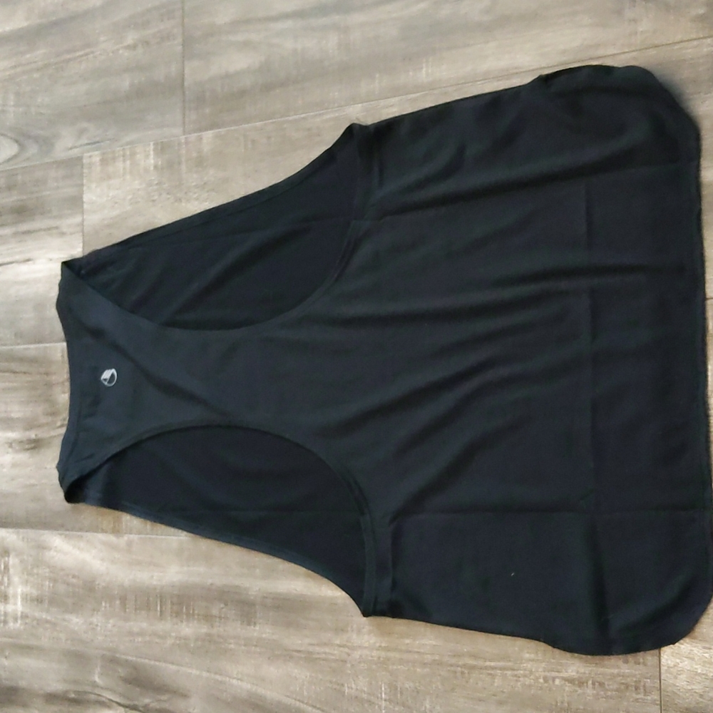 Tank top - Picture 3 of 3